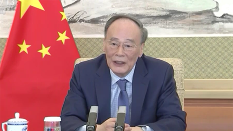 中国国家副主席王岐山透过视频向美方喊话，希望中美两国聚焦合作，管控分歧。（视频截图）