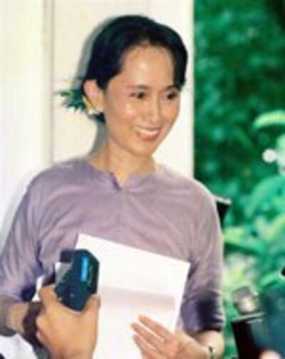 AungSanSuuKyi150.jpg