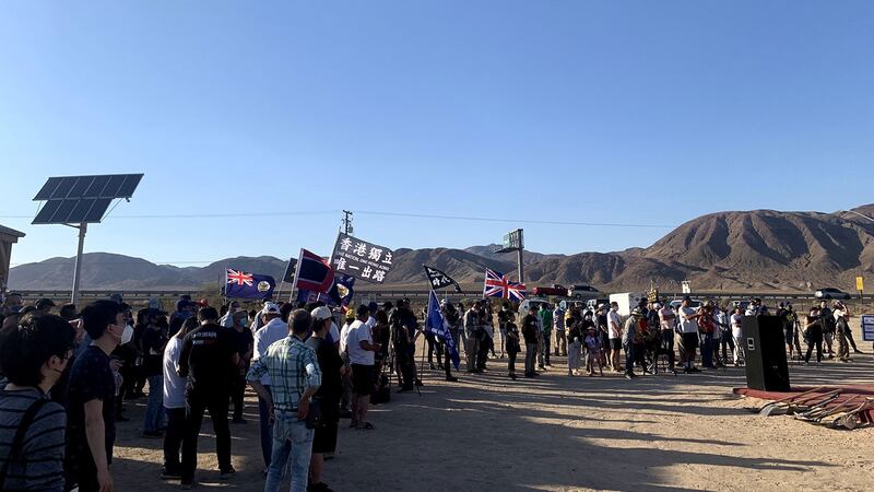 2021年6月4日下午，自由雕塑公园活动现场的人群。（孙诚拍摄，独家首发）