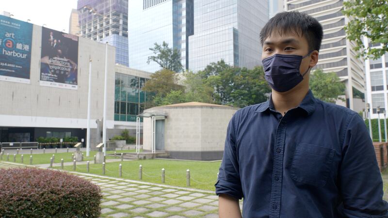 「Watershed Hong Kong」 創辦人 Taurus Yip在香港大會堂紀念花園受訪時稱,香港過百年的戰爭史實,都值得讓港人去了解「香港是怎樣一路走來」。(張仁 攝)
