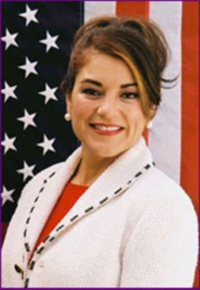 Loretta_Sanchez-200.jpg