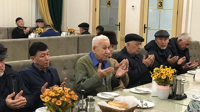 5-فېۋرال غۇلجا قىرغىنچىلىقىنى خاتىرىلەش پائالىيىتىدىن كۆرۈنۈش.2024-يىلى 5-فېۋرال، بىشكەك
