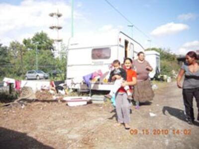 angelika-caravan-250.jpg