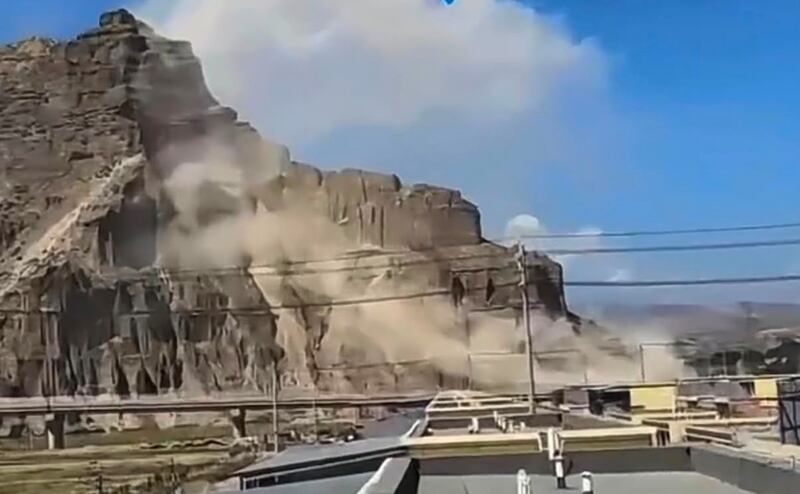 ཚེས་ ༢༨ ཉིན་མཚོ་སྔོན་ཞིང་ཆེན་མཚོ་ལྷོ་ཁུལ་གྱི་བྲག་དཀར་རྫོང་དུ་ས་ཡོམ་རིམ་པ་ ༥.༨ བྱས་པ་བརྒྱབ་འདུག