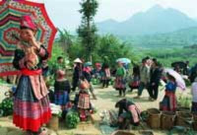 HmongGirls200.jpg