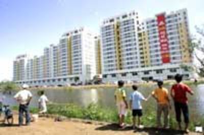 BuildingKids200.jpg
