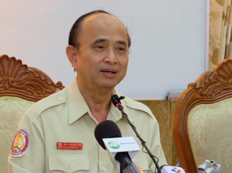ប្រធាន​អង្គភាព​ប្រឆាំង​អំពើ​ពុក​រលួយ លោក ឱម យ៉ិនទៀង ថ្លែង​កាល​ពី​ថ្ងៃ​ទី​២៥ ខែ​មេសា ឆ្នាំ​២០១៦។ RFA/Leng Maly