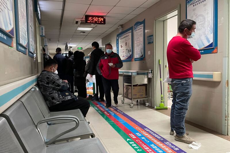 医院人满为患