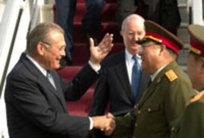 CHINA-US-DEFENSE-RUMSFEL-63.jpg