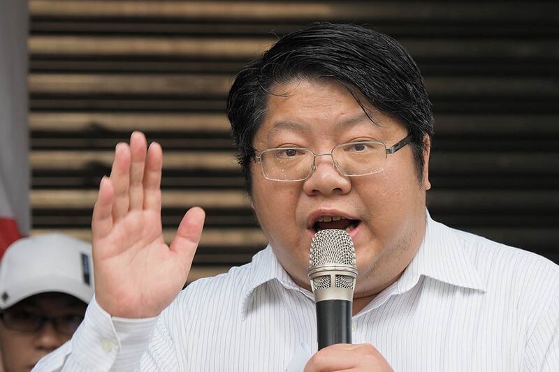 2019年12月30日，台灣經濟民主連合召集人賴中強律師︰《反滲透法》應立即通過並在二月前實施，以免中國收買新一屆立委。（鍾廣政 攝）