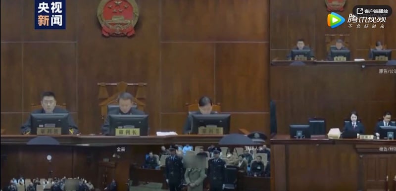 2019年4月，中共云南党校教师子肃“颠覆”案开庭。（视频截图/乔龙提供）