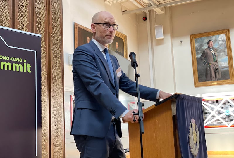 在野工黨下議員、影子入境事務國務大臣金諾克(Stephen Kinnock)。(呂熙 攝)