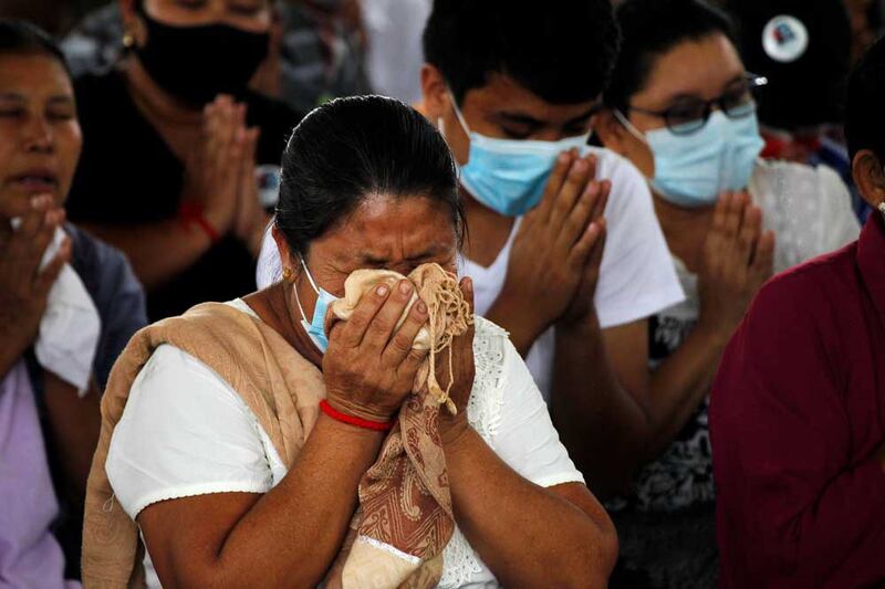 https://www.rfa.org/english/multimedia/myanmar-death-protest-gallery-02222021182753.html/myanmar_funeral022121_003.jpg