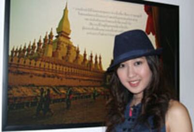 ຄໍາລີ້ ພິລາວົງ