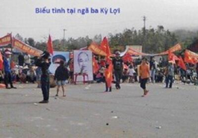 Biểu tình tại ngã ba Kỳ Lợi