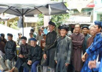 Các tín đồ PGHH trong lần chuẩn bị hành lễ trước đây. FIle photo.