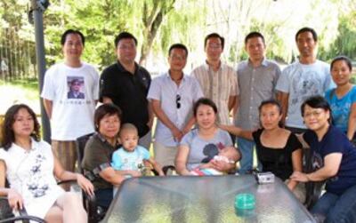 图片:包括李方平,许志永在内的图中大部分维权人士均被公安控制。(资料图片/记者乔龙)
