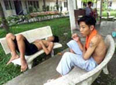 DrugYoungster200.jpg