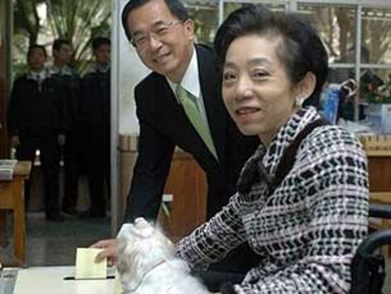 Chan_wife2006_305