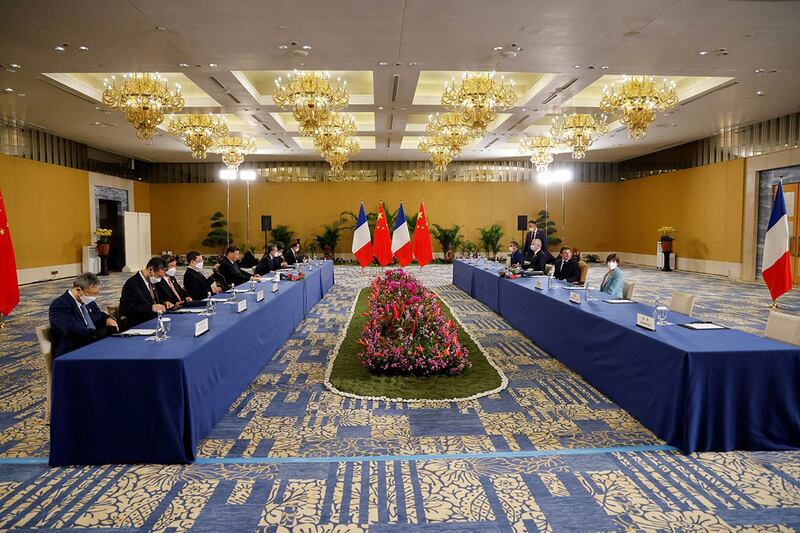 2022年11月15日,中国国家主席习近平与法国总统马克龙会晤。(法新社)