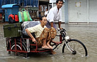 flood_trishaw_200px.jpg