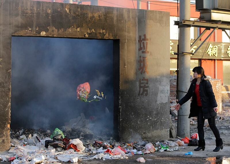 中国是全球最大的焚烧炉市场,污染问题层出不穷。(法新社)