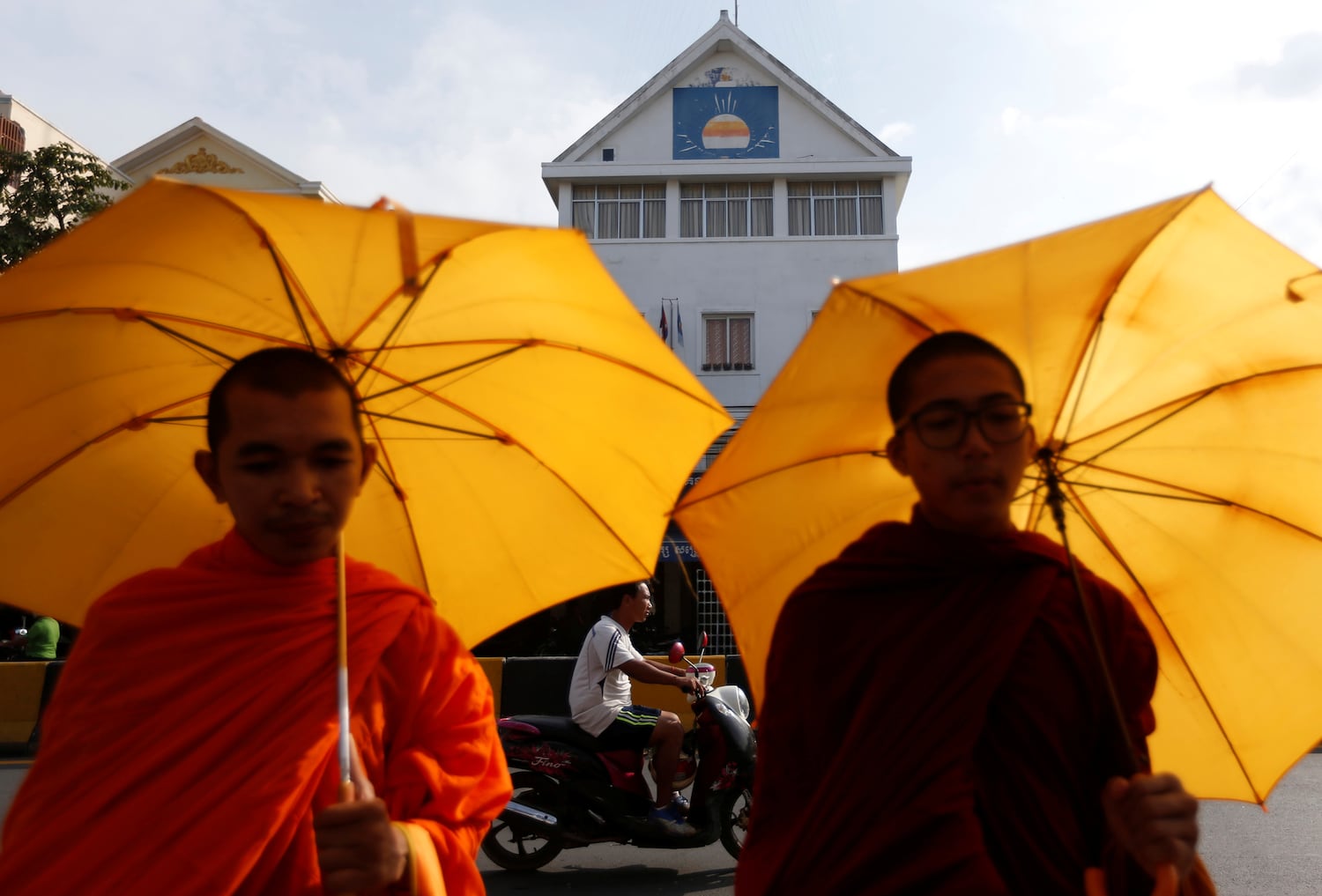 Thailand deports 5 Cambodian opposition party activists
