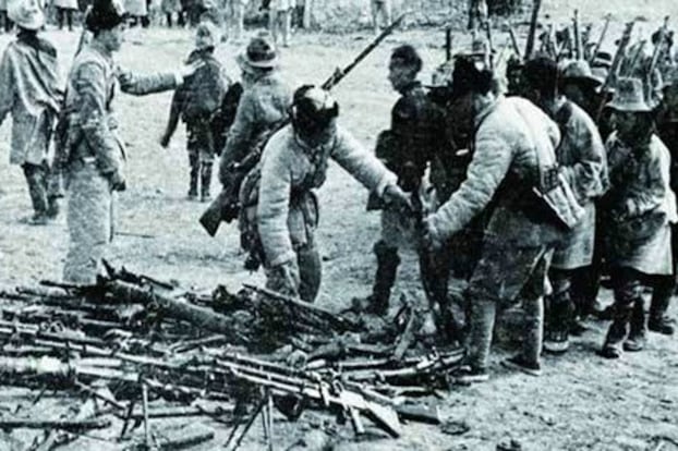 1950年10月6日至19日的昌都战役,始于毛泽东9月8日对军队发出“占领昌都,促使西藏代表团来京谈判”的指示。
