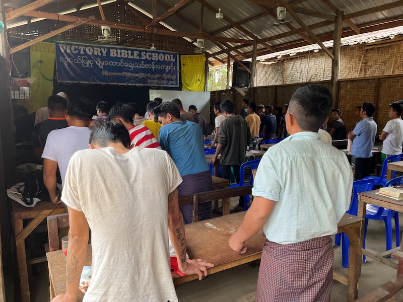 Victory ပြန်လည်ထူထောင်ရေး စင်တာတွင် မူးယစ်ဆေးဝါး လာရောက်ဖြတ်နေသူများကို ၂၀၂၃ ခုနှစ် မတ်လ ၂ ရက်နေ့က တွေ့ရစဉ်။ (Photo: RFA )