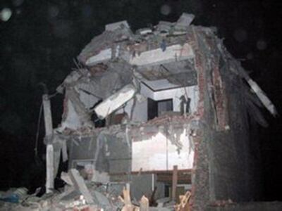 图片:晚上偷拆(武汉被拆迁户陈绪兴提供)