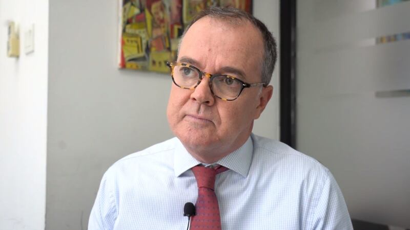 來港25年的英國籍人權律師韋智達(Michael Vidler)表示,以往從未見過香港的警暴問題這麼嚴重。(李智智攝)