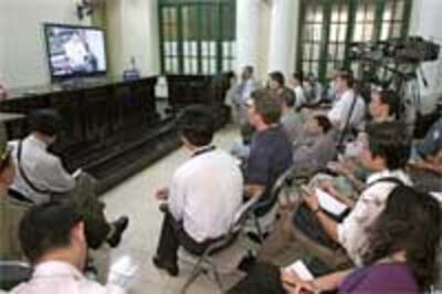 VanDaiCongNhanTrial200.jpg