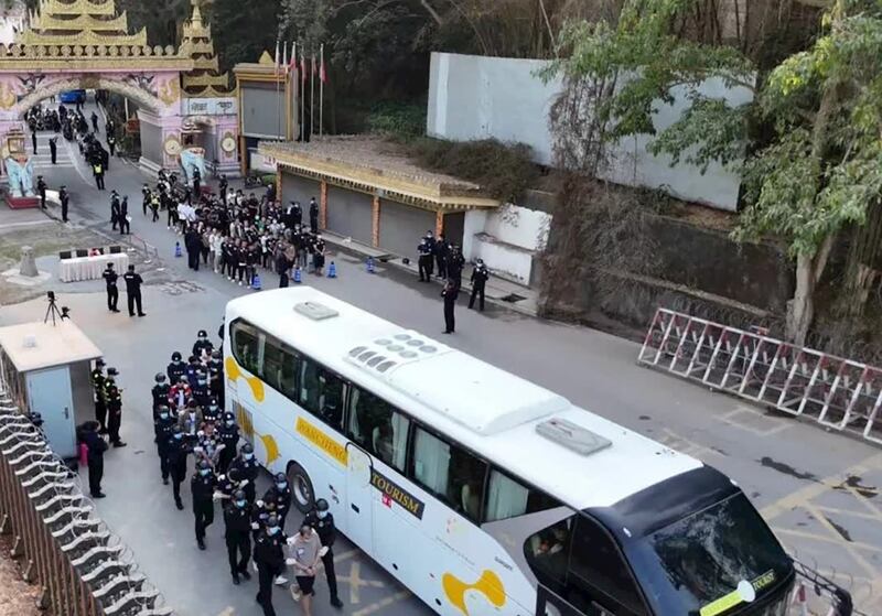 一千多名在缅从事网络诈骗的中国公民被遣返回国