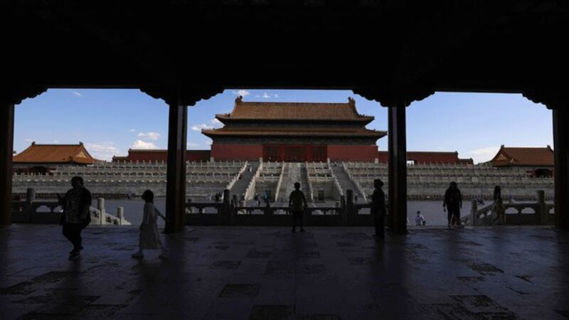 美中巨变,陈冠中认为除了美国对中政策转变,也是中国把自己推到这个位子上。(法新社)