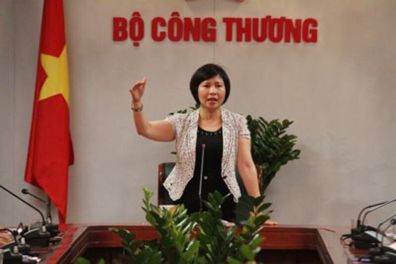 Thứ trưởng Công thương Hồ Thị Kim Thoa.