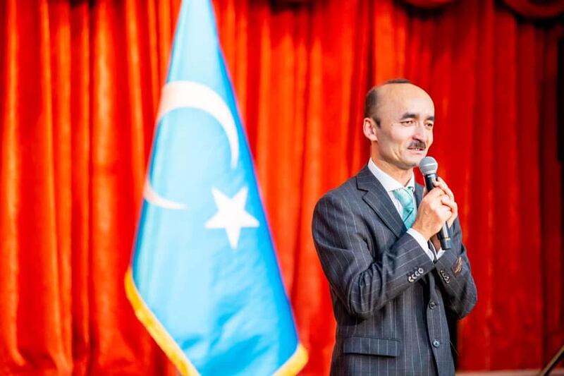 ياپونىيە ئۇيغۇر جەمئىيىتىنىڭ رەئىسى ئەخمەت لېتىپ سۆزلەۋاتىدۇ. 2024-يىلى 21-دېكابىر، توكيو