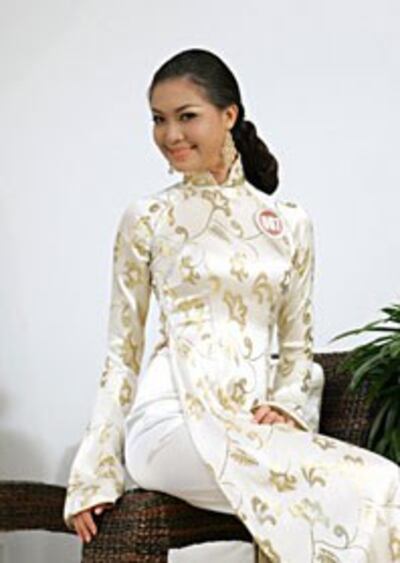 Hoa hậu Trần Thuỳ Dung
