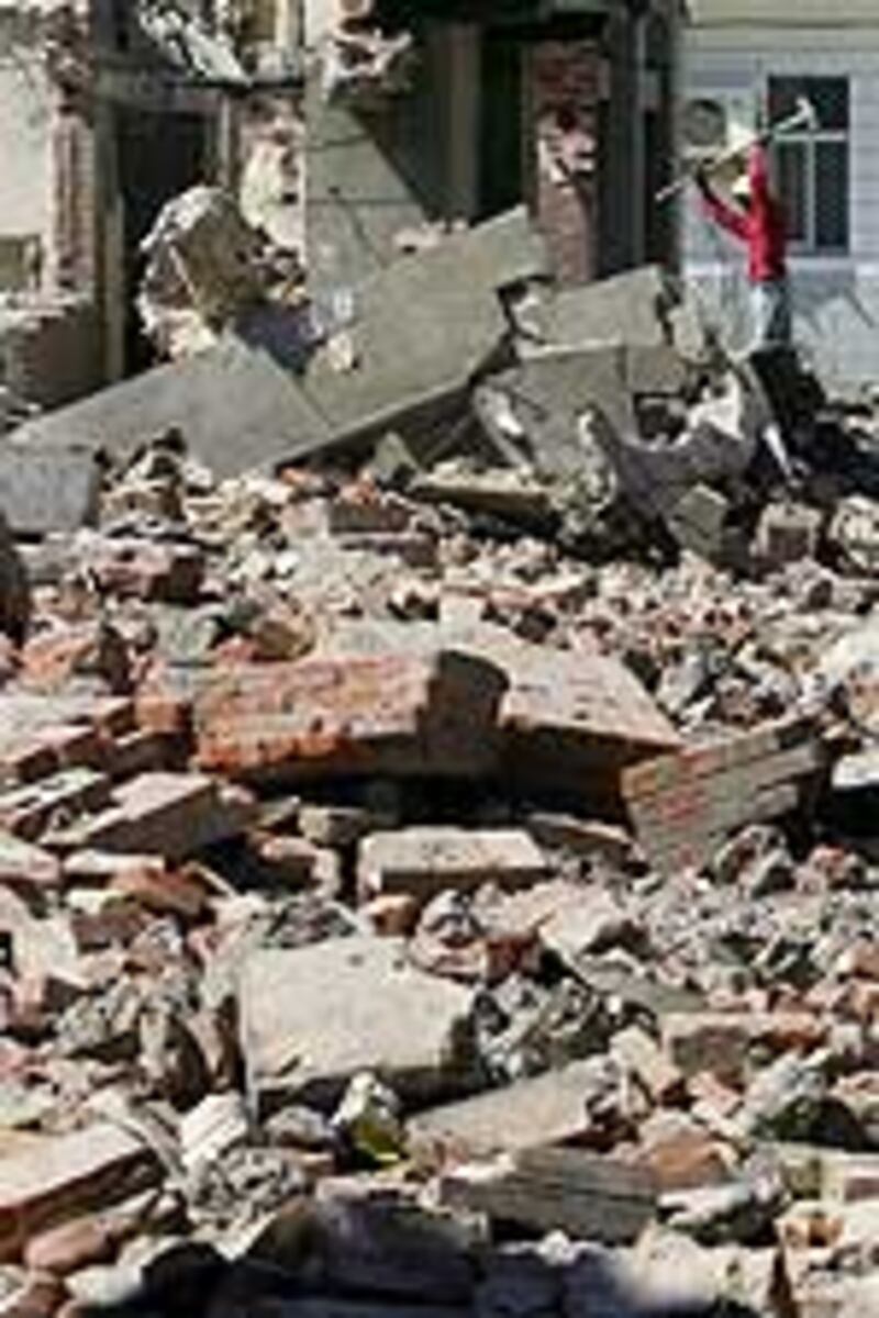 Demolish_beijing2005_150.jpg