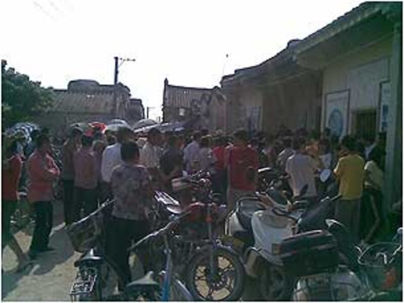 Protest_TileFactory305