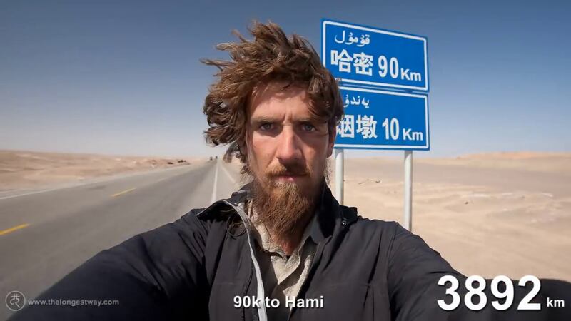 كرىستوف رېھاگن قۇمۇل سەپىرىدە، قۇمۇلغا 90 كىلومېتىر قالغاندا چۈشكەن سۈرەت، 2008-يىلى.