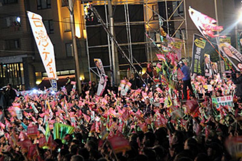Tsai_Ing_wen_campaignB2012_0108_350.jpg