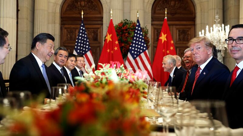 中美两国元首在阿根廷就中美贸易问题进行会谈。（美联社）