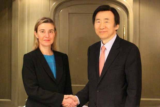지난 2월13일 독일을 방문 중인 윤병세 외교장관은 연례 뮌헨안보회의가 열리고 있는 바이리셔호프호텔에서 페데리카 모게리니 유럽연합(EU) 외교안보 고위대표와 회담을 열고 북한 핵 실험과 미사일 발사에 따른 대북 제재 공조방안을 협의했다.