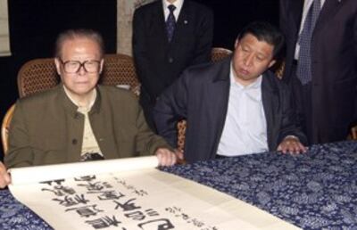 图片：江泽民退休后，有一段时间长在浙江逗留，而习近平时任中共浙江省委书记。（志愿者提供）