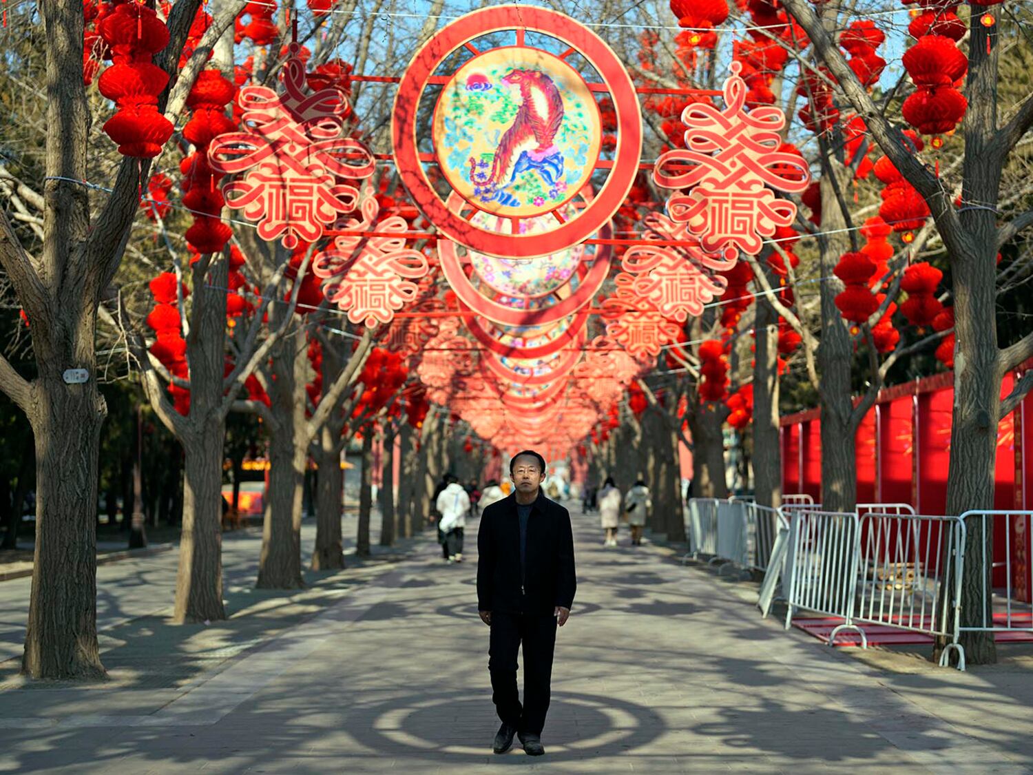 China welcomes Year of the Snake, but ‘nobody is spending’