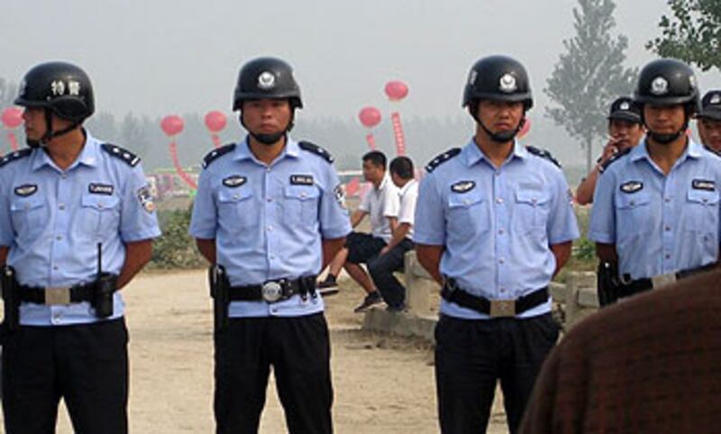 Shaanxi_land_nov2011_350.jpg