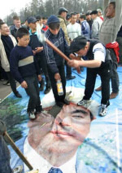 KYRGYZTAN-ELECTION-RIOTS-15.jpg