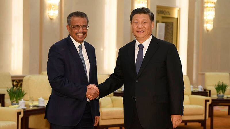 中國國家主席習近平周二（28日）與世界衛生組織總幹事譚德塞（Tedros Adhanom）會面。（AFP）