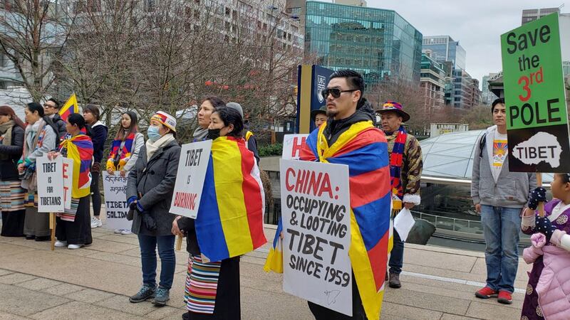 温哥华举行西藏抗暴61周年纪念活动。(记者柳飞拍摄)
