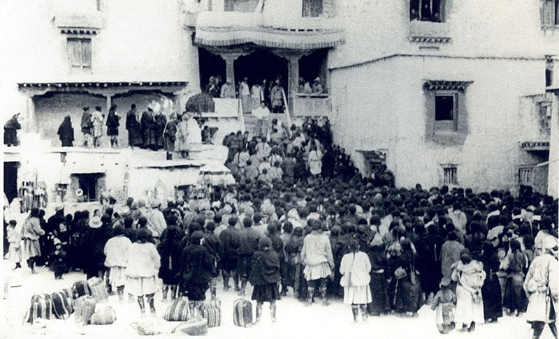 དོན་ཚན་བཅུ་བདུན་གྱི་ཆིངས་ཡིག་འདི་བོད་བཙན་བཟུང་བྱེད་པའི་ལག་ཆ་རེད་དམ།